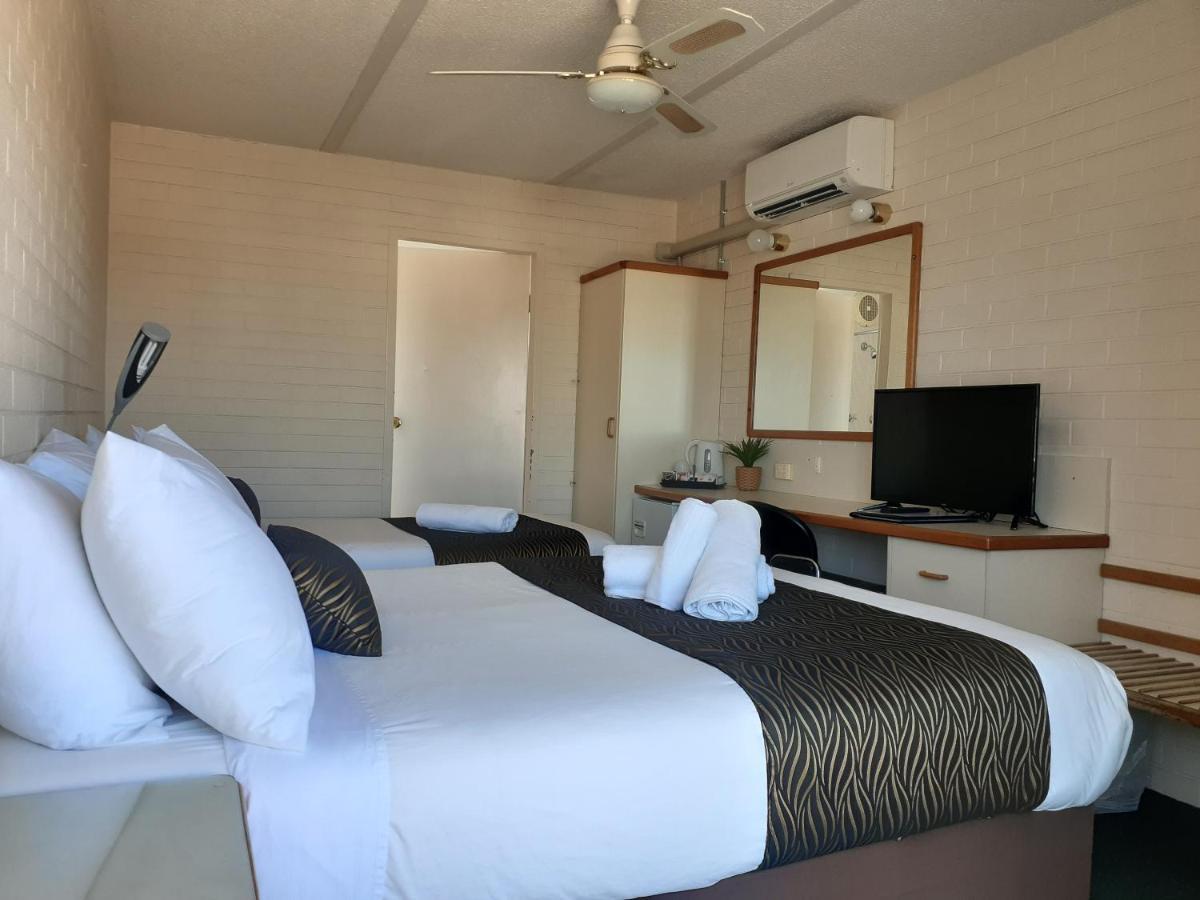 Crest Motor Inn Queanbeyan Dış mekan fotoğraf