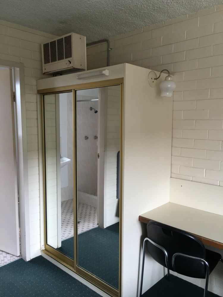 Crest Motor Inn Queanbeyan Dış mekan fotoğraf