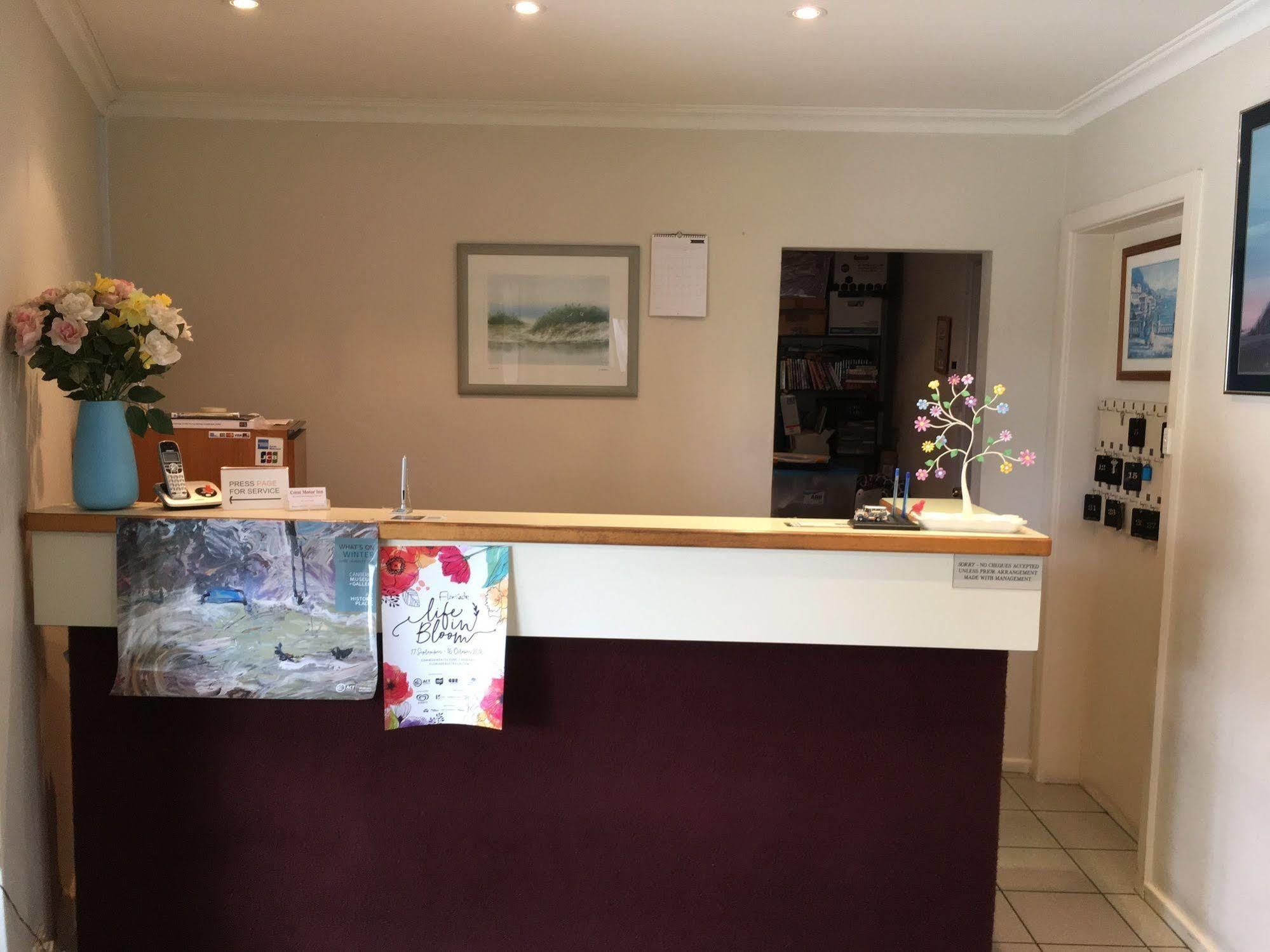 Crest Motor Inn Queanbeyan Dış mekan fotoğraf